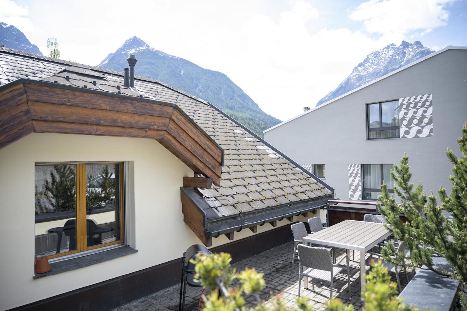 Ferienwohnung Chasa Stradun 400 Scuol Exterior foto